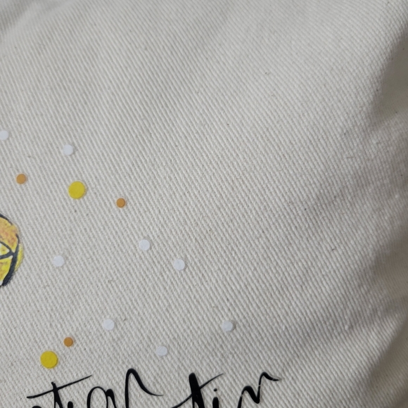 Decorative pillow - Picture 3 of 3